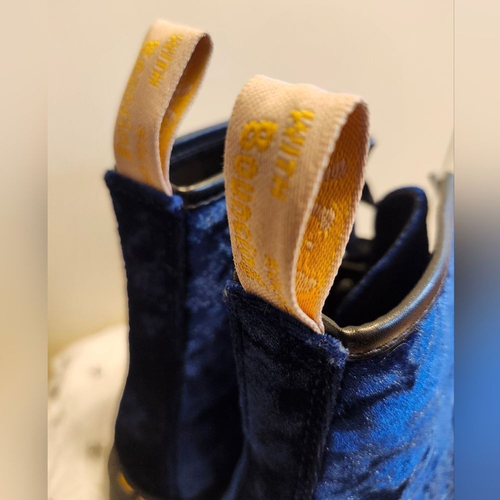 NEW Dr. Martens “Jadon” Cobalt Blue Crushed Velvet Platform Combat Boots Sz 6/37 - Picture 6 of 12